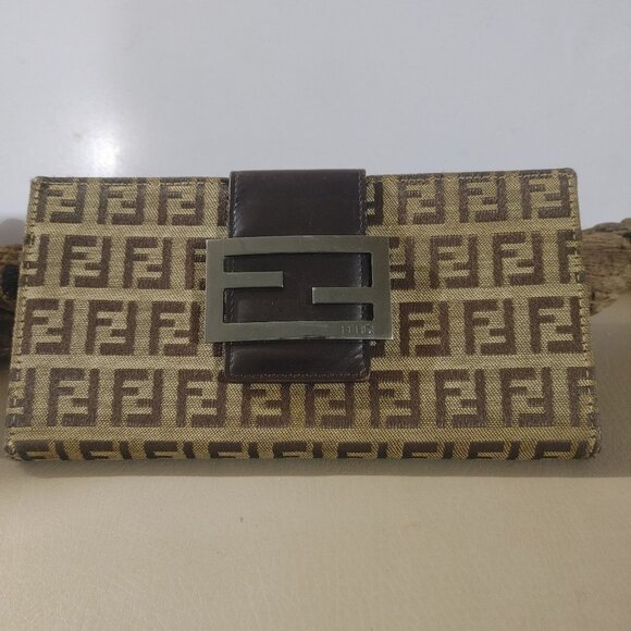 Fendi Long Logo Wallet Zucca Monogram Brown Leather Canvas FF Buckle Closure Goo - Picture 1 of 13